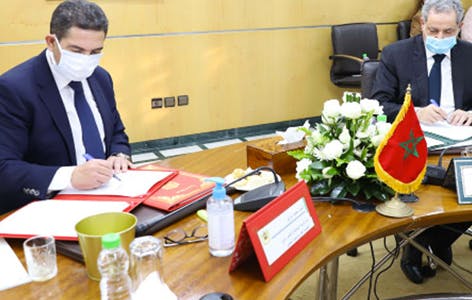 Signature d’une convention entre le Ministère de l’Education Nationale et l’Association des Régions du Maroc 